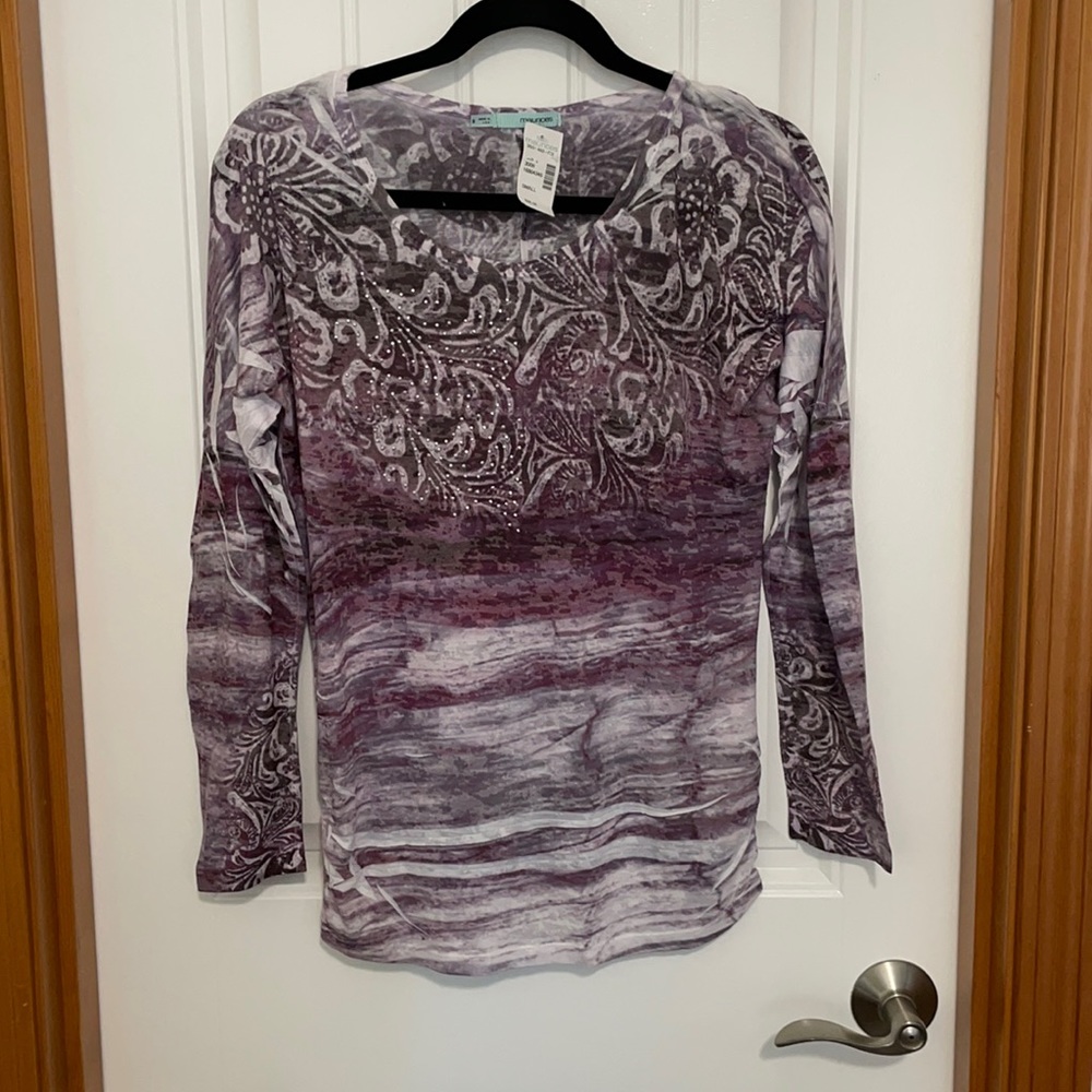 Maurices size small burnout shirt with bling